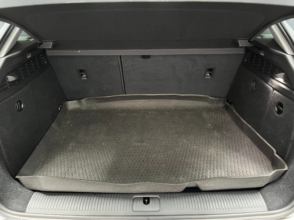 2019 Audi A3 €18950 2019 AUDI A3 30TFSI 1.4 AUTOMATIC / CRUISE CONTROL / REVERSE CAMERA AND MORE €18,950