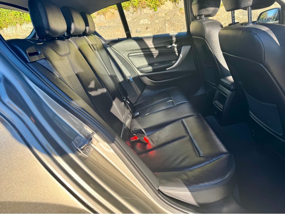 2015 BMW 1 Series D EFFICIENCY DYNAMICS PLUS 5DR €9,950