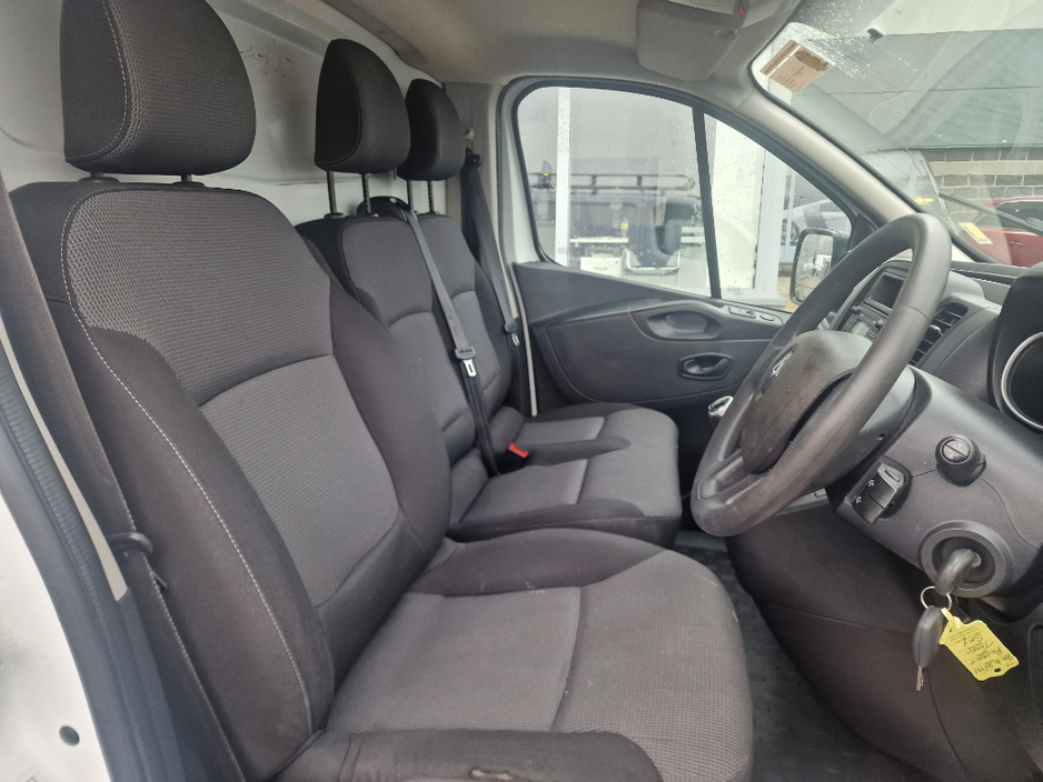 2021 Renault Trafic LWB 2.0DCI 120 Business*NO VAT*QUALITY ASSURED USED CARS*GREAT RATE FINANCE AVAILABLE*SIMI APPROVED*WELCOME TO DAVID QUIGLEY AUTOS* €15,950