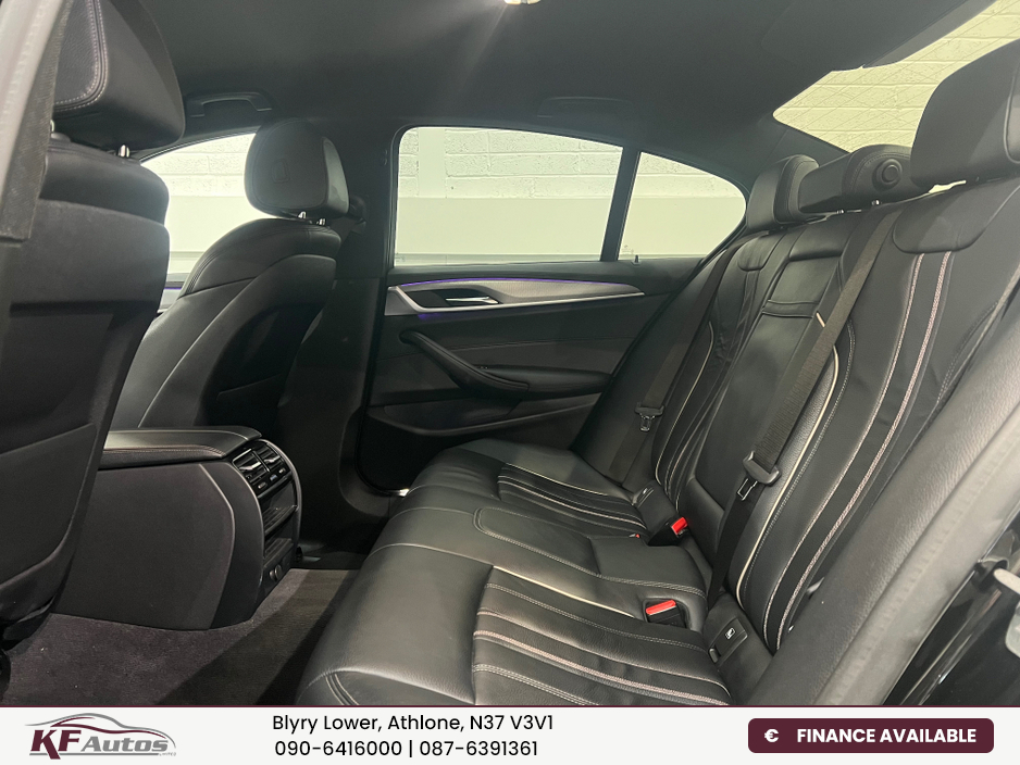 2019 BMW 5 Series - image 14
