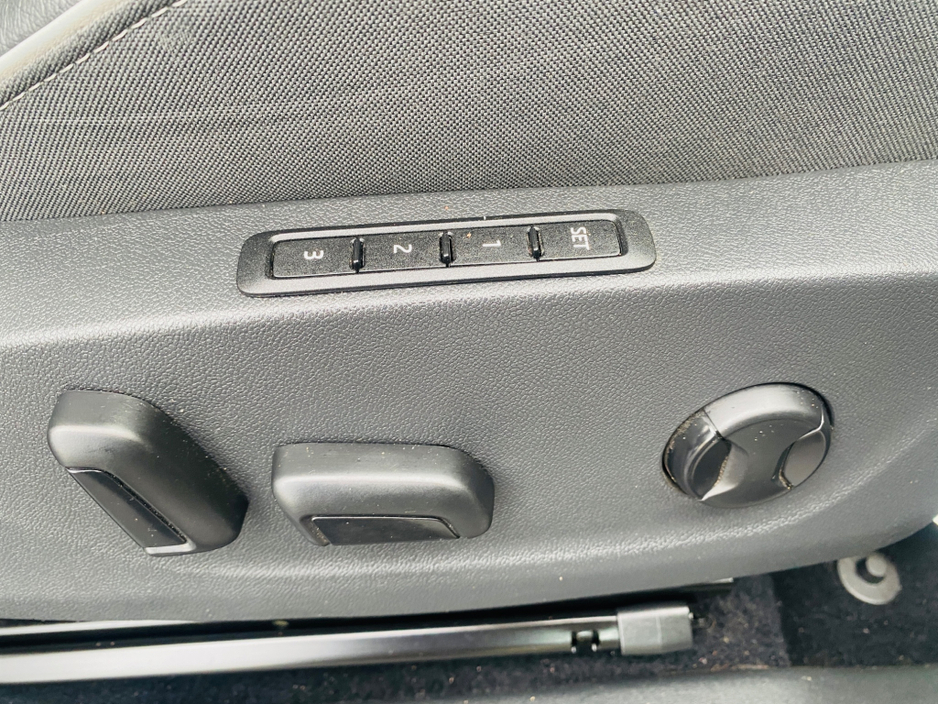 2024 Skoda Enyaq IV 80X SPORTLINE + PLUS €34,995