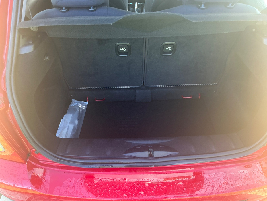 2007 MINI Hatch - image 14