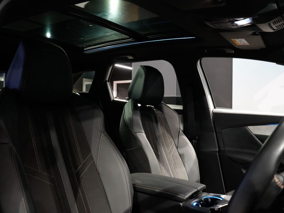 2021 Peugeot 3008 - image 15