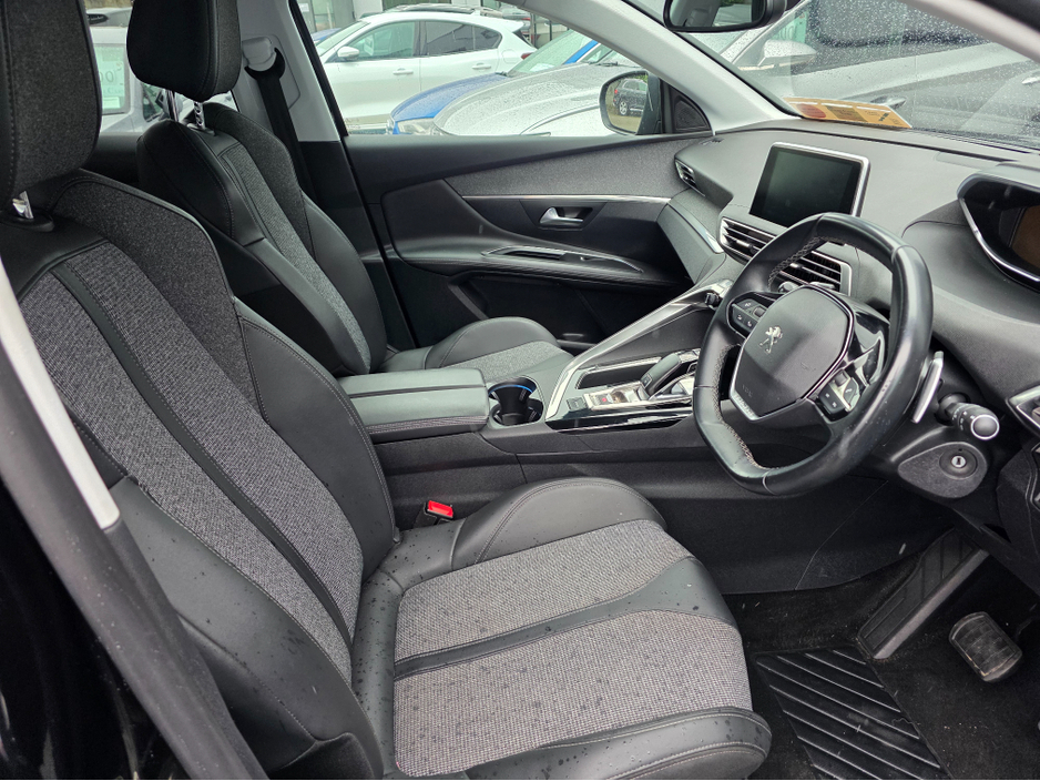 2020 Peugeot 3008 - image 22