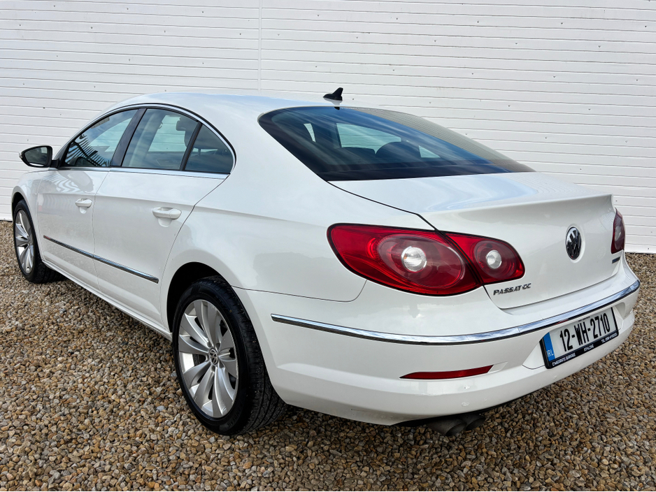 2012 Volkswagen Passat CC - image 5