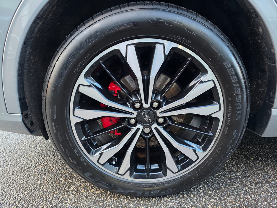 2022 Ford Kuga ST-LINE X Edition  PHEV 225 BHP  - Low Miles €28,950