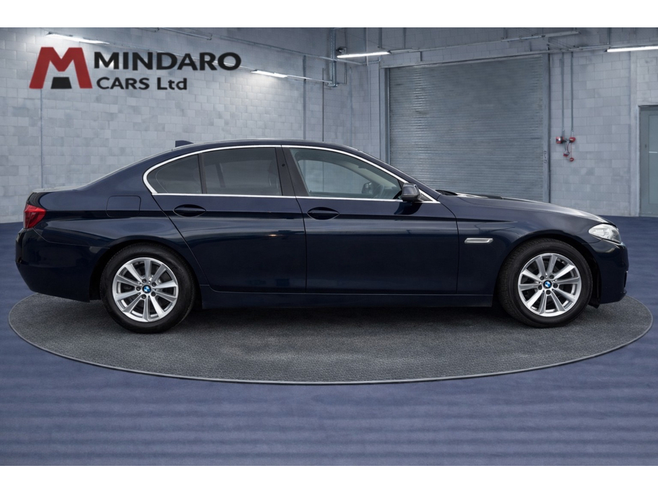 2014 BMW 5 Series - image 5