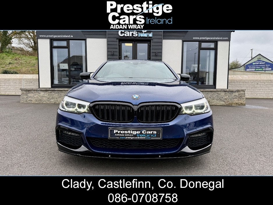 2019 BMW 5 Series - image 2