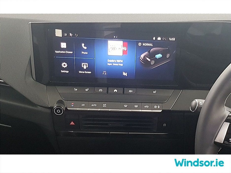 2025 Opel Astra - image 13