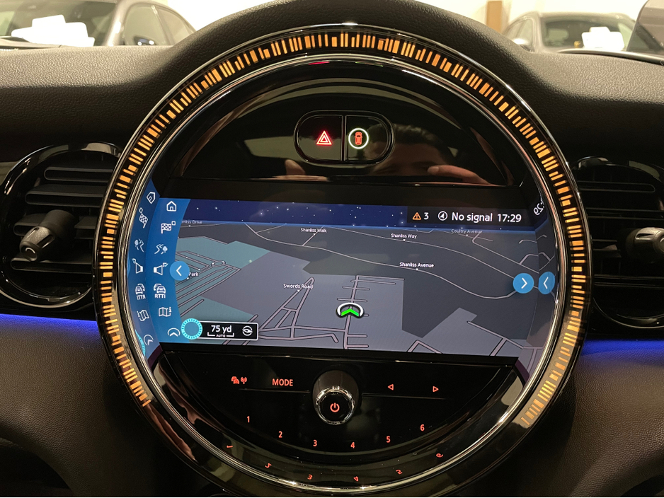 2023 MINI Cooper S - image 24