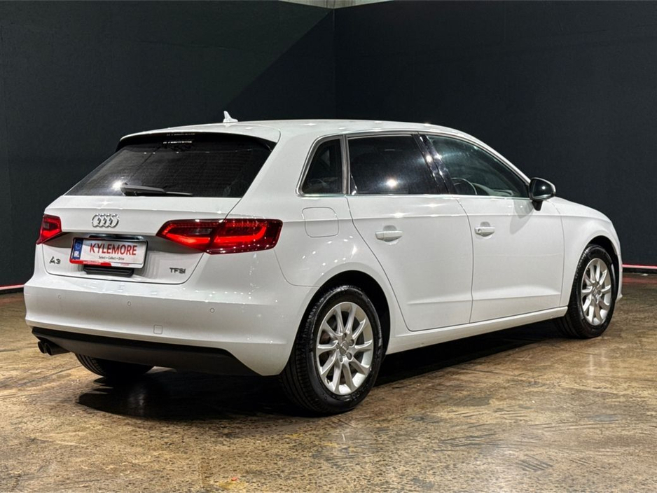 2016 Audi A3 - image 3