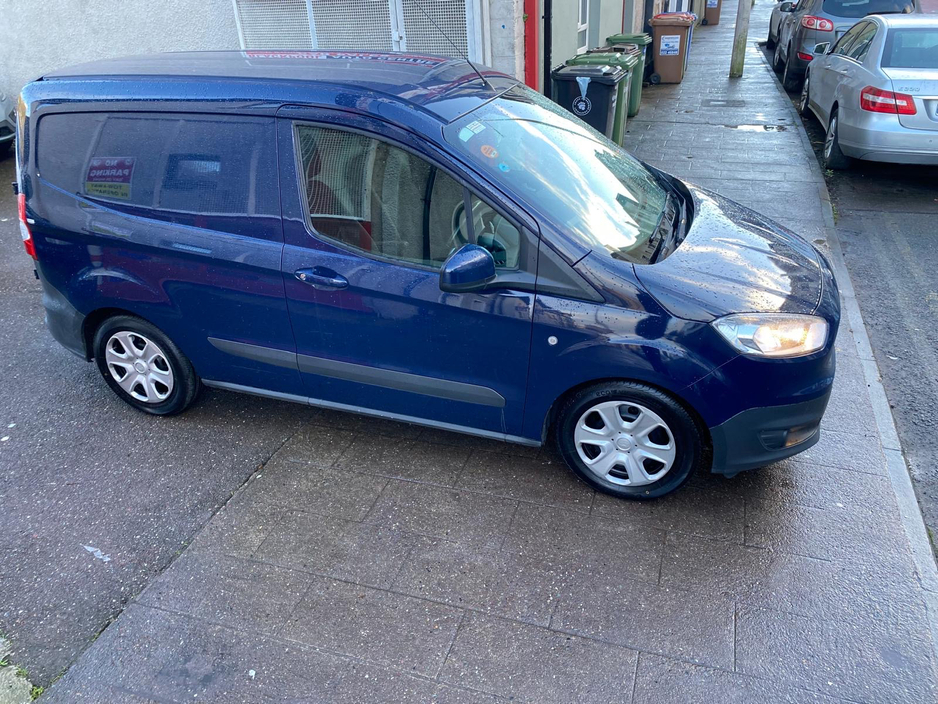 2016 Ford Transit Courier TREND 75PS 3DR VAN €4,750