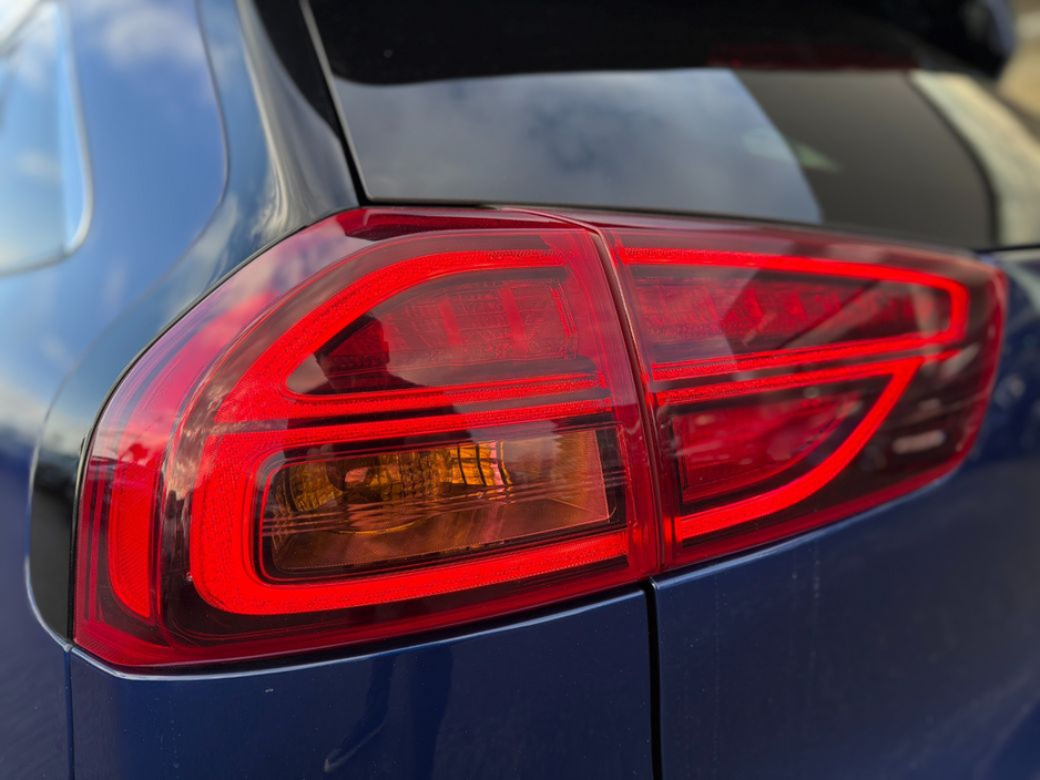 2021 Kia Niro E- Niro (64Kwh) 450km range €22,995