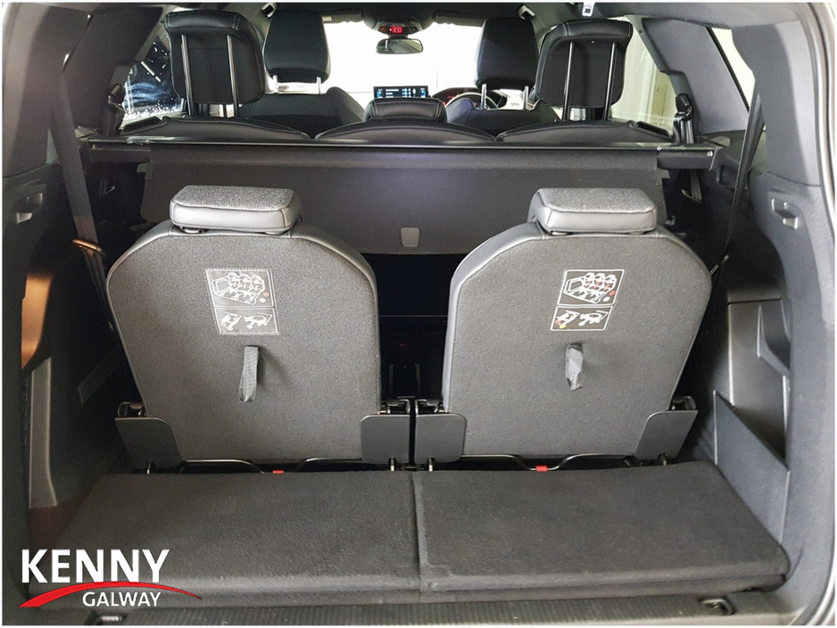 2024 Peugeot 5008 - image 33