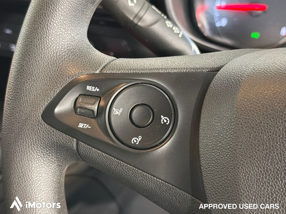 2022 Vauxhall Combo - image 27