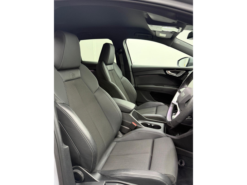 2023 Audi Q4 e-tron - image 8
