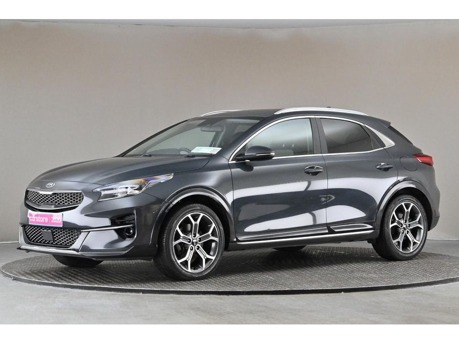 2020 Kia XCeed - image 4