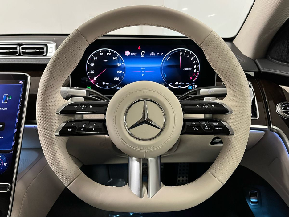 2026 Mercedes-Benz S Class 450e AMG LWB - 19 Inch Alloys - Reversing Camera - Ambient Lighting - Sat Nav - Climate Control - Electric Heated Memory Seats - Keyless Start - Apple CarPlay/Android Auto €151,556