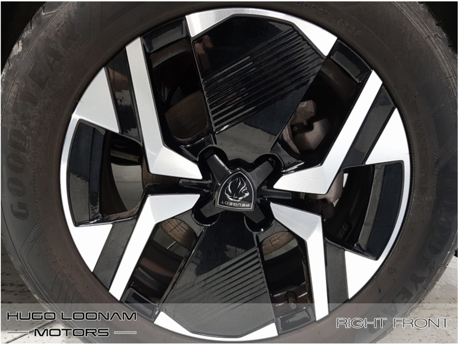 2025 Peugeot 2008 - image 14