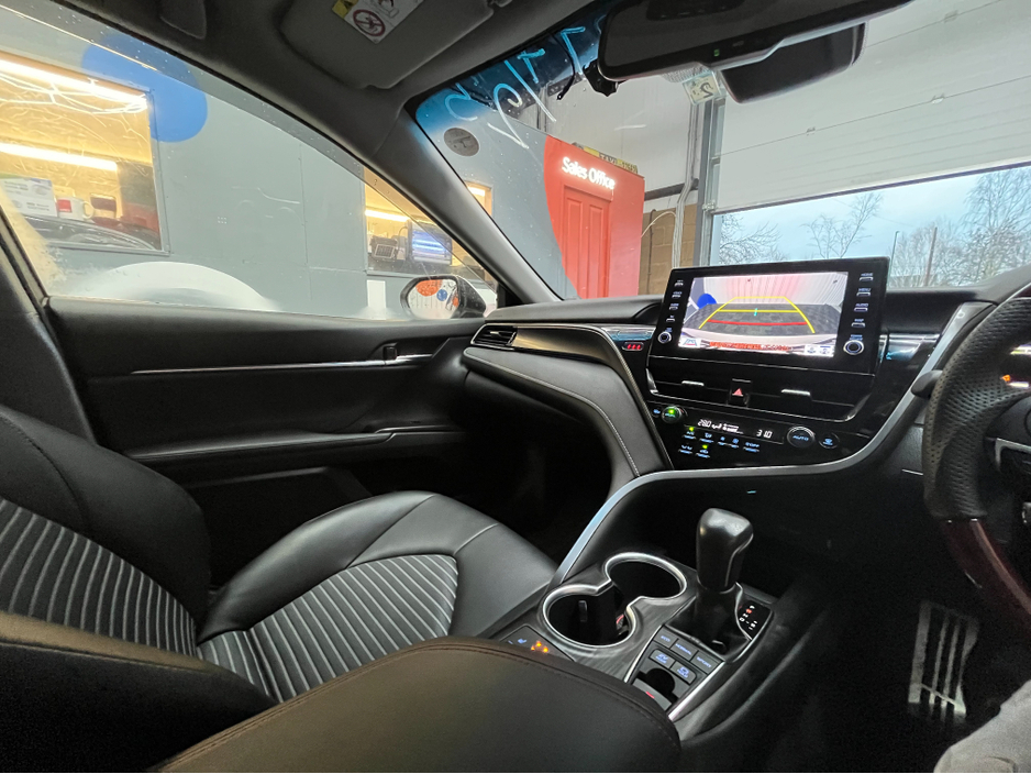 2023 Toyota Camry €39950 2023 TOYOTA CAMRY WS 2.5 AUTOMATIC / CRUISE CONTROL / REVERSE CAMERA / ELECTRIC HEATED SEATS / PADDLE SHIFTERS €39,950