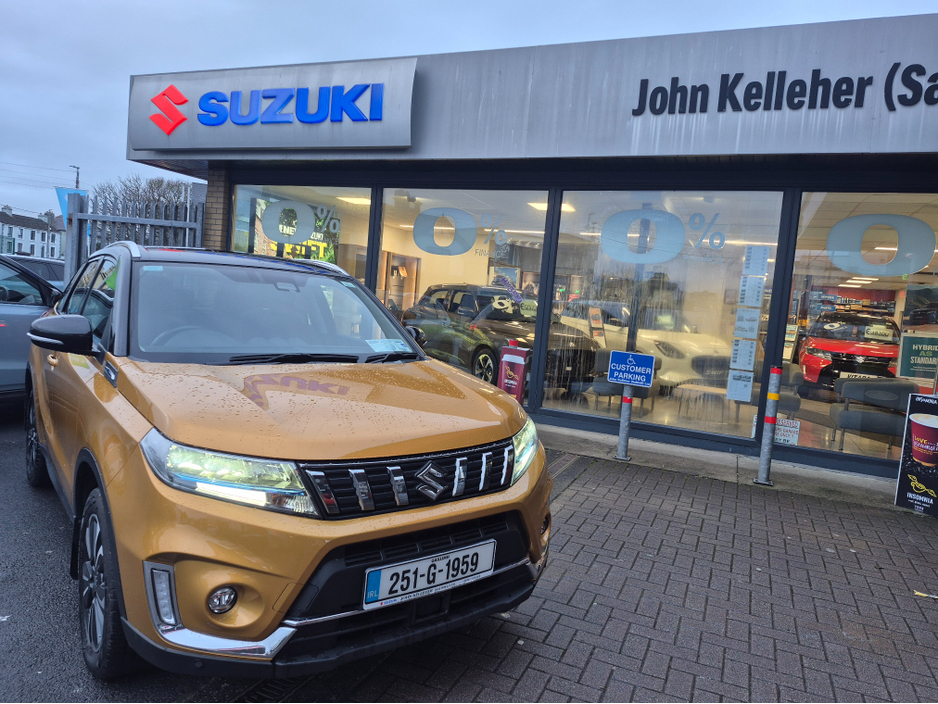 2025 Suzuki Vitara 1.5 S1-HEV SZ5 AGS 5DR €30,000