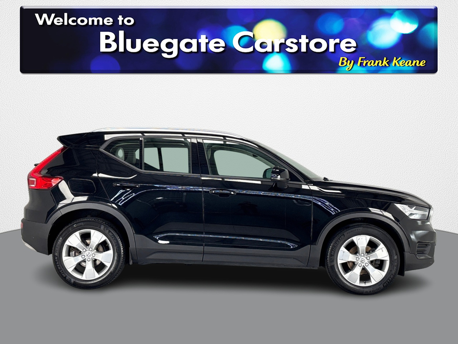 2020 Volvo XC40 - image 2