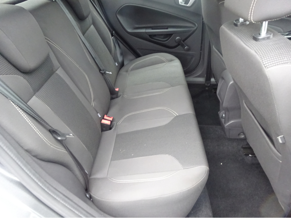 2016 Ford Fiesta TITANIUM 1.25 PETROL 60PS 5 DOOR LOW MILEAGE KEY 104 €9,950