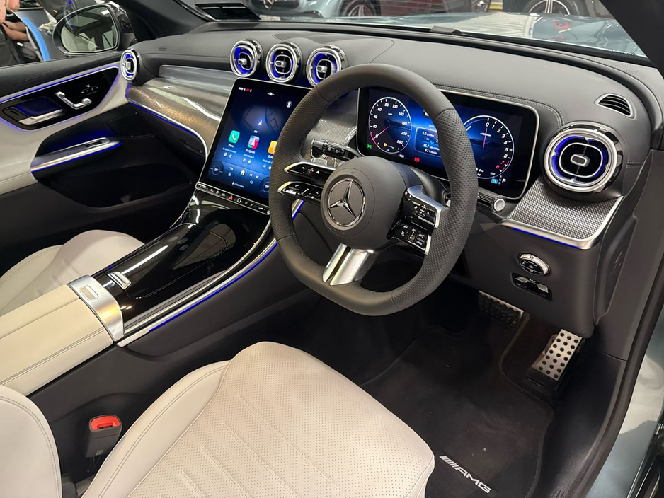 2026 Mercedes-Benz GLC Class - image 9