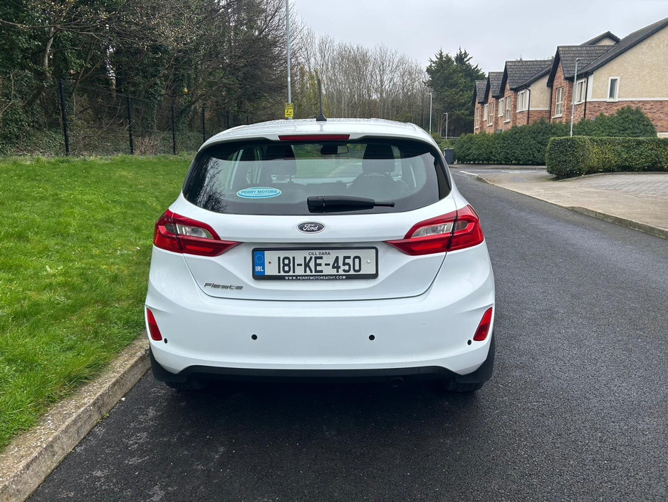 2018 Ford Fiesta - image 5