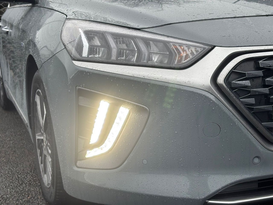 2020 Hyundai Ioniq PREMIUM SE PHEV S-A €19,638