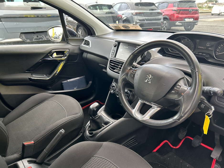 2017 Peugeot 208 ACTIVE 1.2 68 4DR €10,950