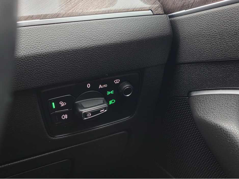 2019 Volkswagen Arteon 2.0 TSI 4 MOTION 280BHP VIRTUAL DASH FULL LEATHER HEATED ELECTRIC SEATS SAT NAV CARPLAY ANDROID AUTO BLIND SPORT PARKING SENSORS SELF PARKING ASSIST 360 CAMERA €30,950