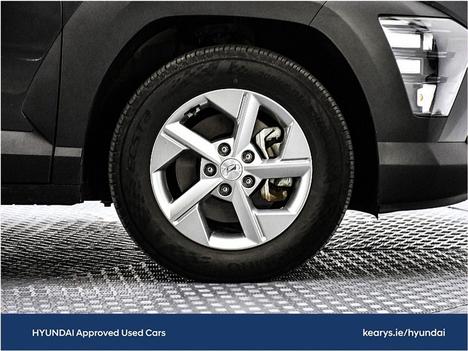 2024 Hyundai Kona 1.0 T-GDI Signature €27,940