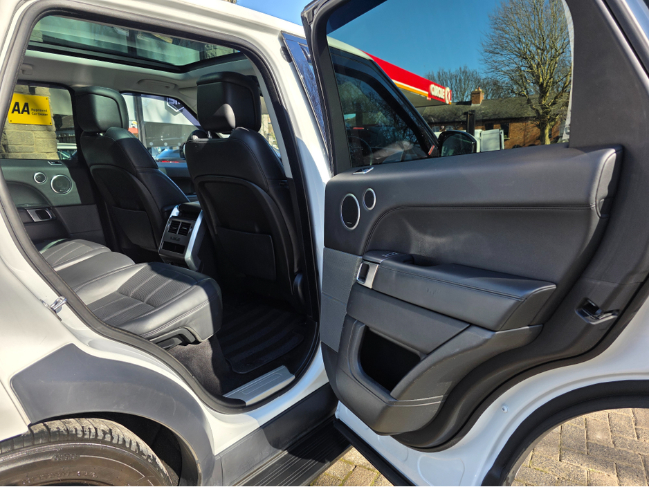 2019 Land Rover Range Rover Sport - image 22