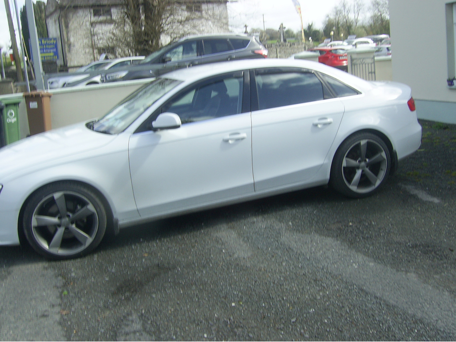 2013 Audi A4 - image 8