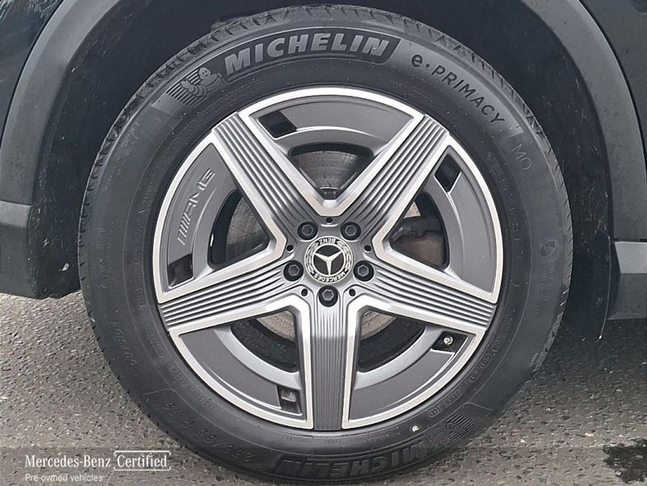 2024 Mercedes-Benz GLC Class - image 5