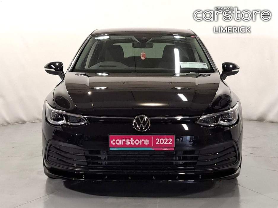 2022 Volkswagen Golf - image 8