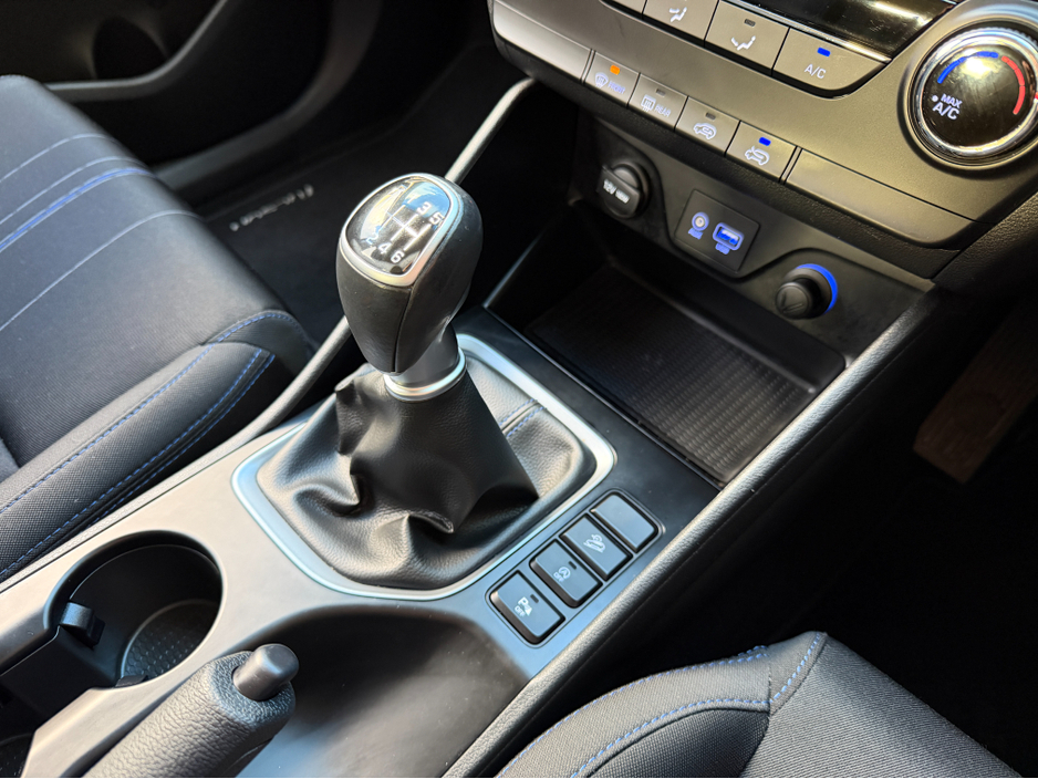 2016 Hyundai Tucson FULL SERVICE HISTORY..PARKING SENSORS €13,950