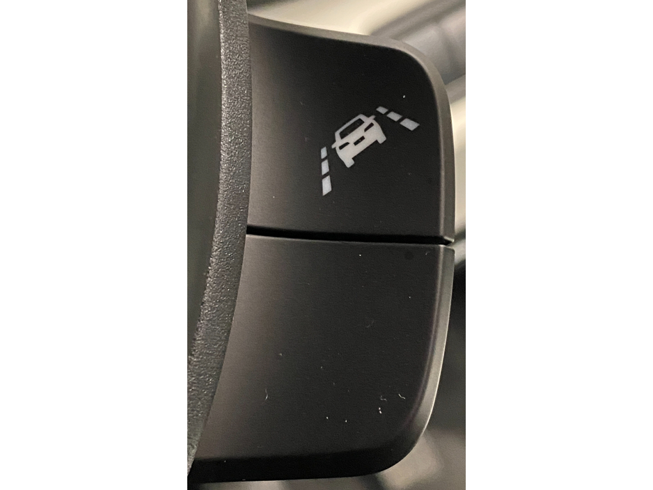 2024 Suzuki Swift - image 13