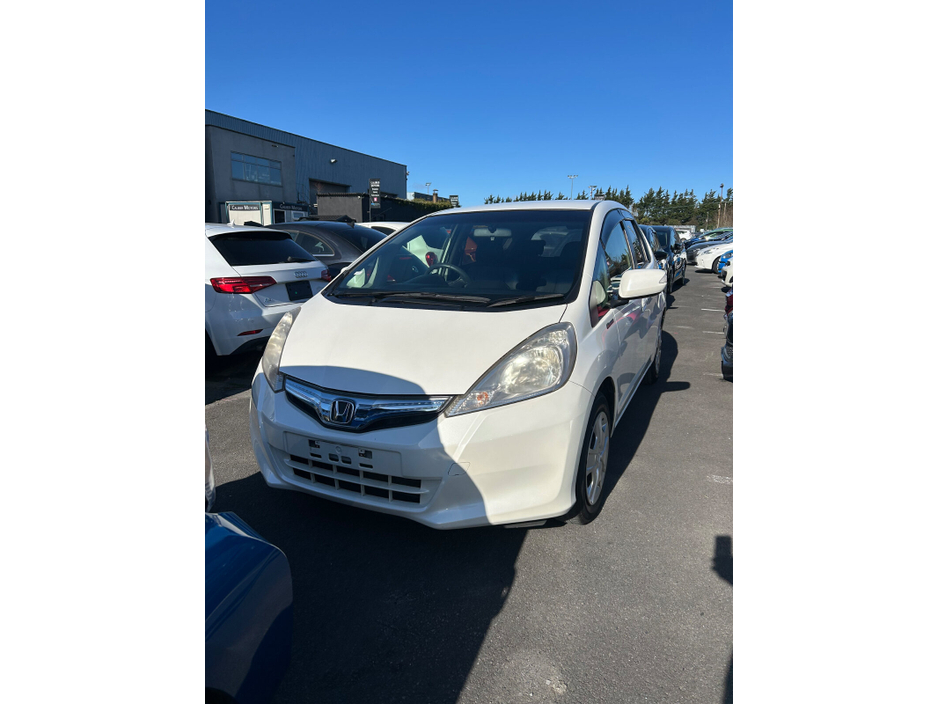 2012 Honda Fit - image 5