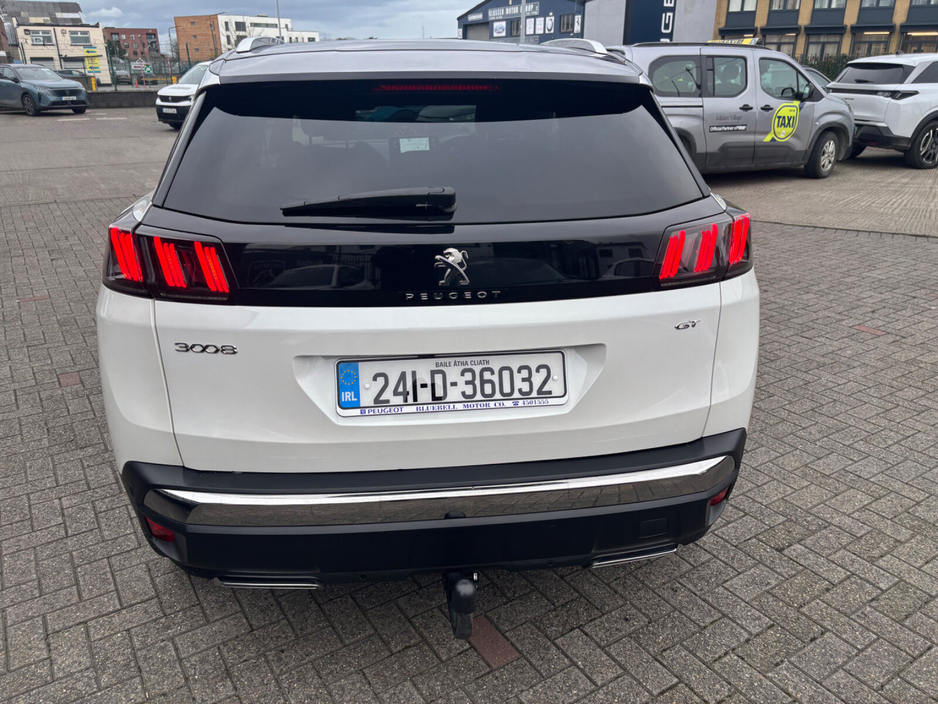 2024 Peugeot 3008 - image 6