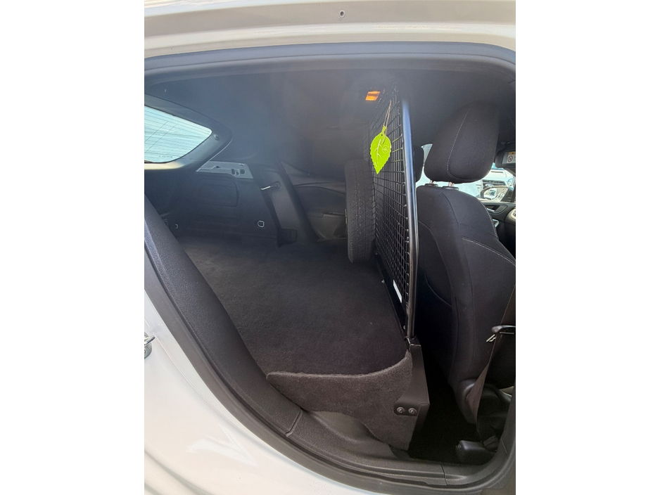 2021 Opel Astra - image 6