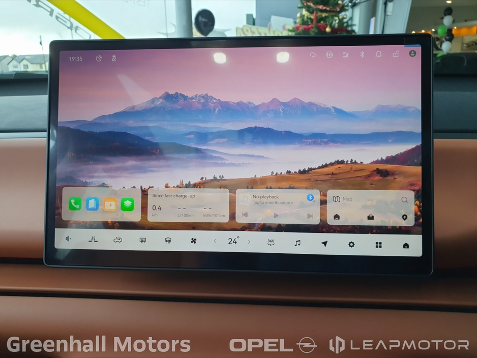 2026 Leapmotor C10 - image 15