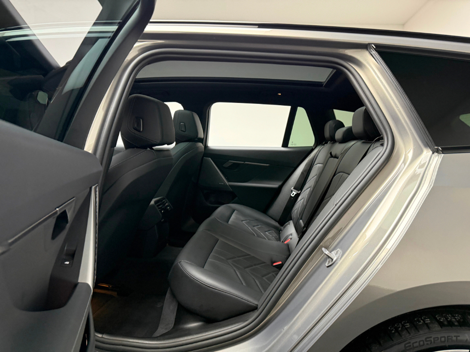 2025 BMW 5 Series 530E M SPORT €67,990