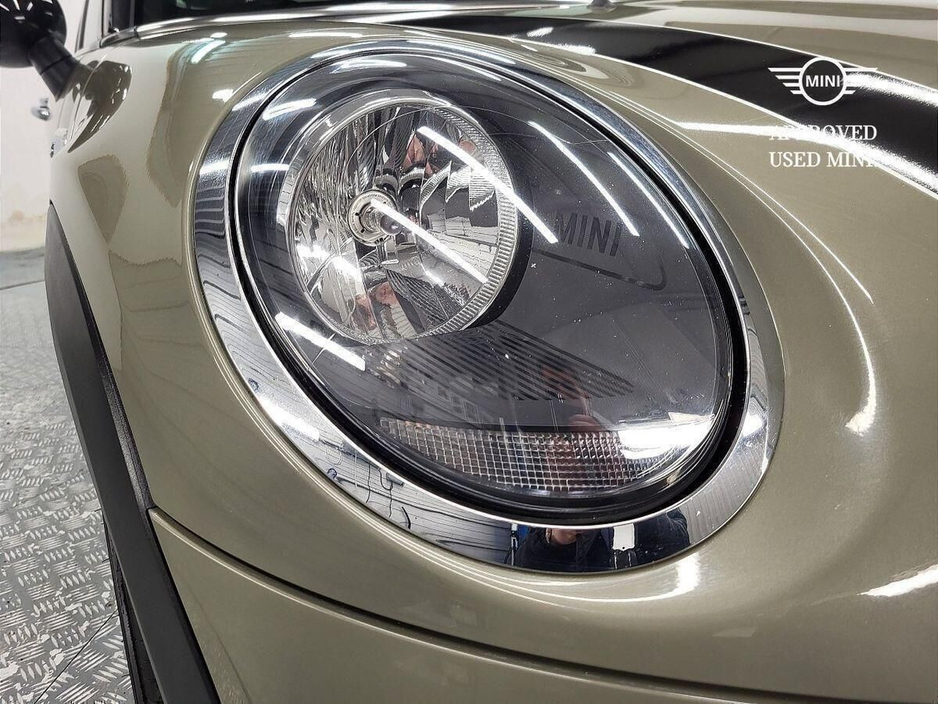 2019 MINI Hatch 5-Door Cooper S Sport €19,975