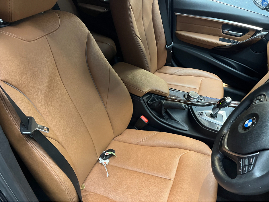 2017 BMW 3 Series €17950 2017 BMW 330E LUXURY EYE PERFORMER 2.0 AUTOMATIC / CRUISE CONTROL / REVERSE CAMERA / ELECTRIC MEMORY & HEATED SEATS AND MORE €17,950