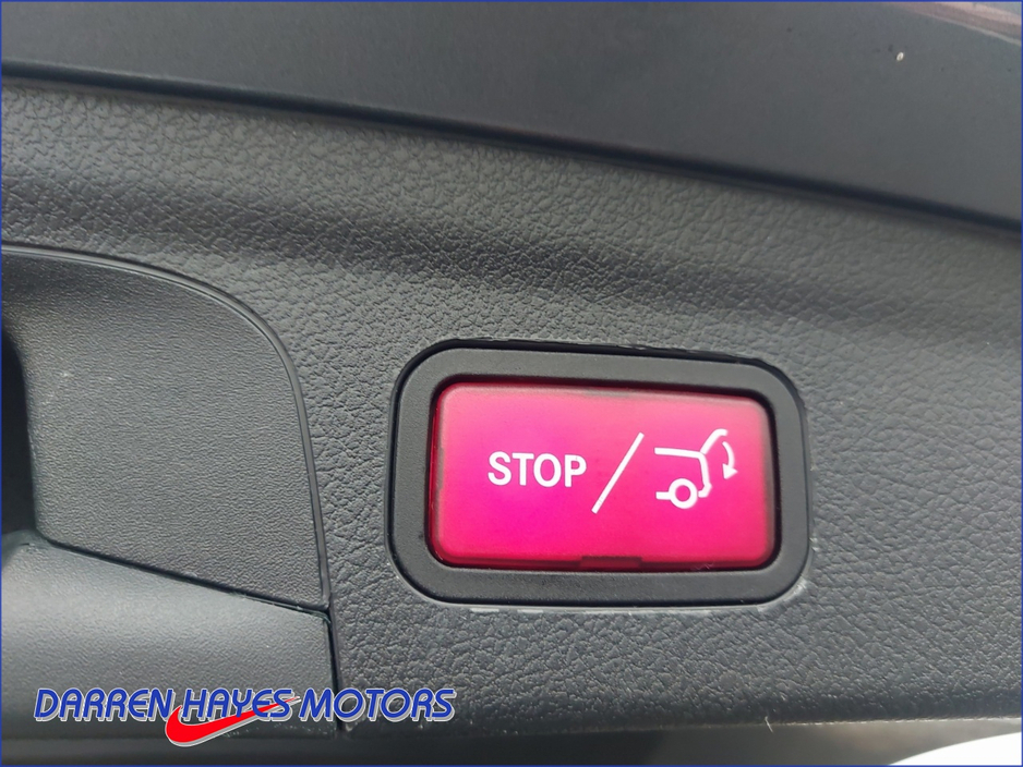 2022 Mercedes-Benz GLE Class - image 27