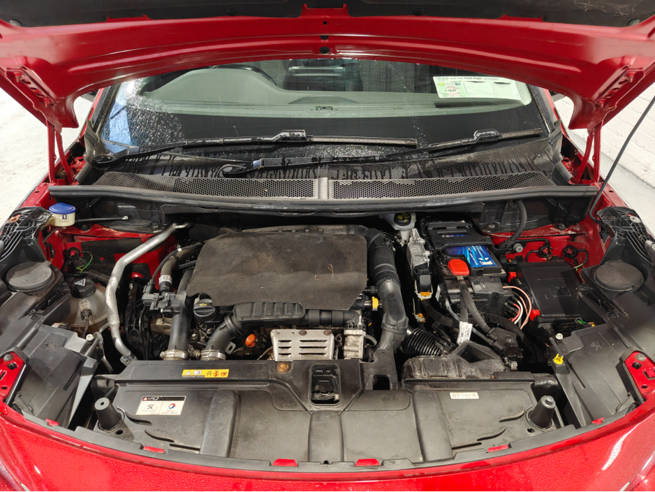 2018 Peugeot 3008 ALLURE 1.2 130 4DR €13,450