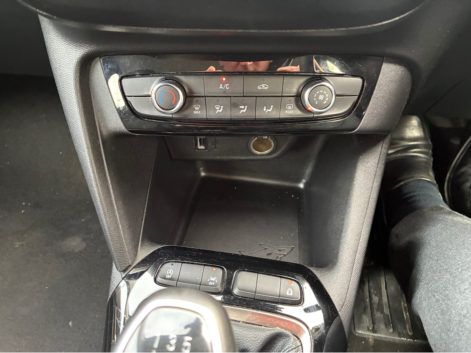 2023 Opel Corsa SC-1.2 75PS-PET-5SP-MY22 4DR €14,950