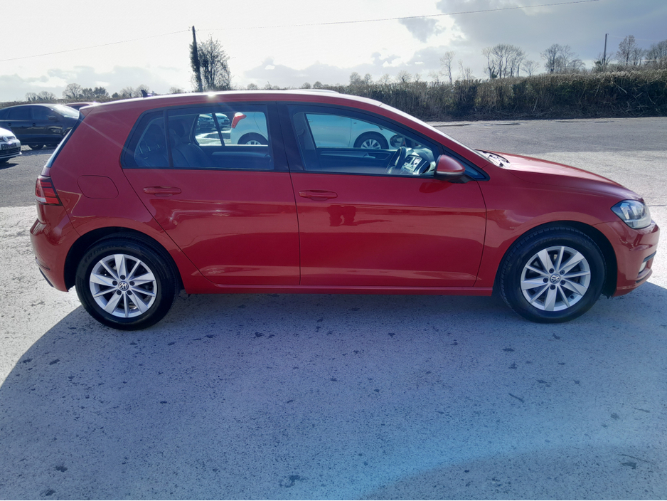 2018 Volkswagen Golf - image 6